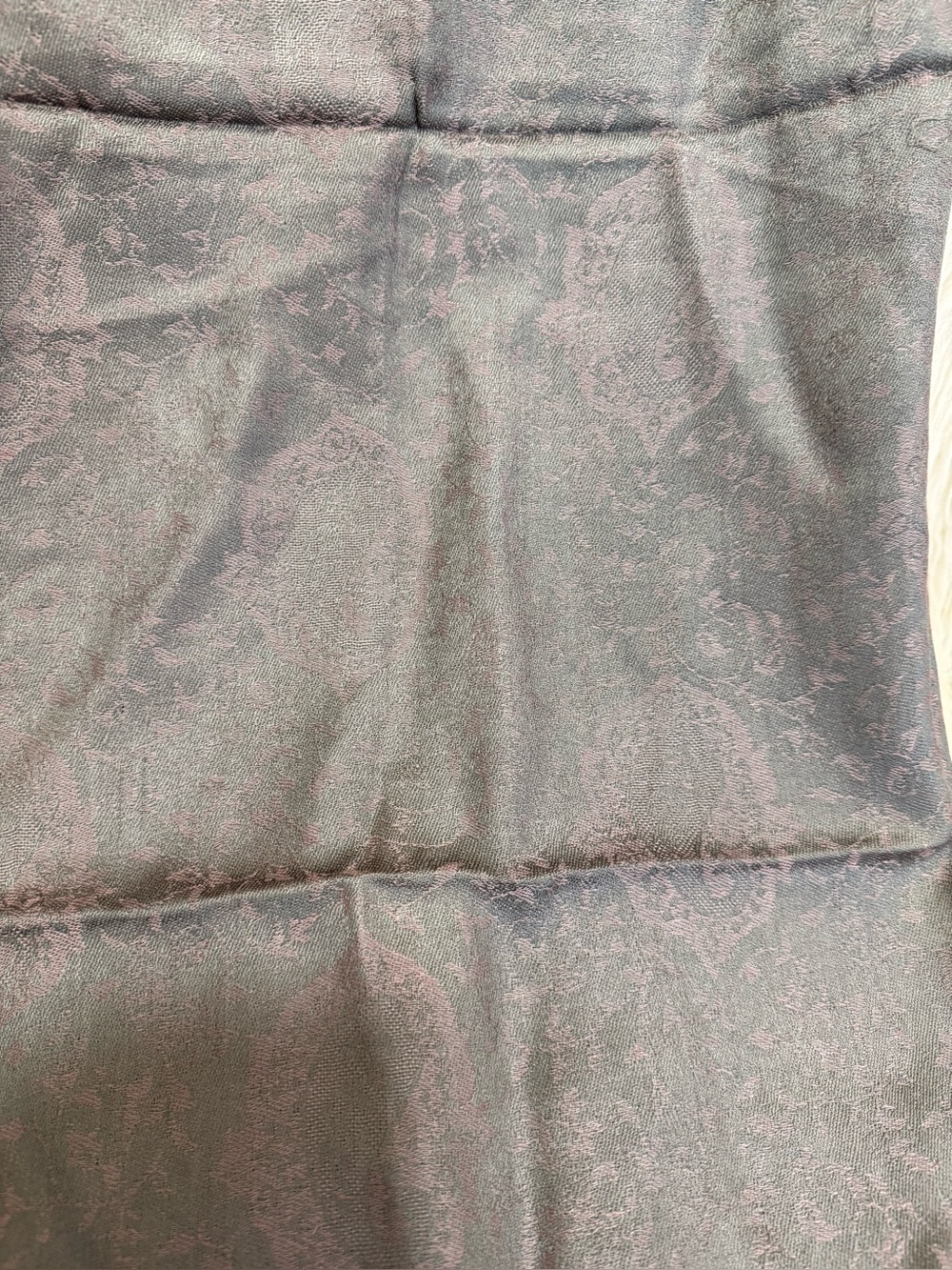 Jacquard Paisley pashmina wrap in Dusty Mauve and Gray